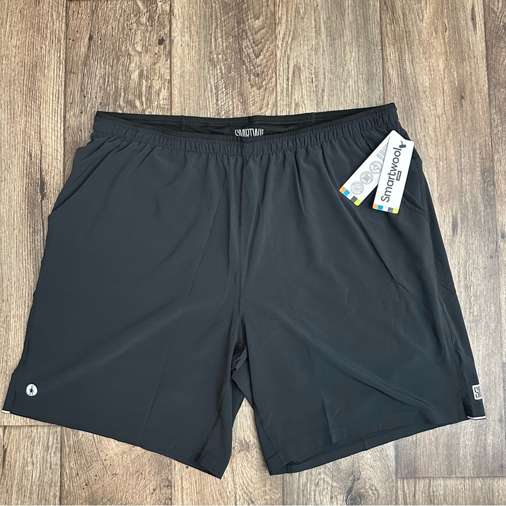 Smartwool Sport Activewear 56% Merino Wool lining Shorts Men’s Size 2XL Black